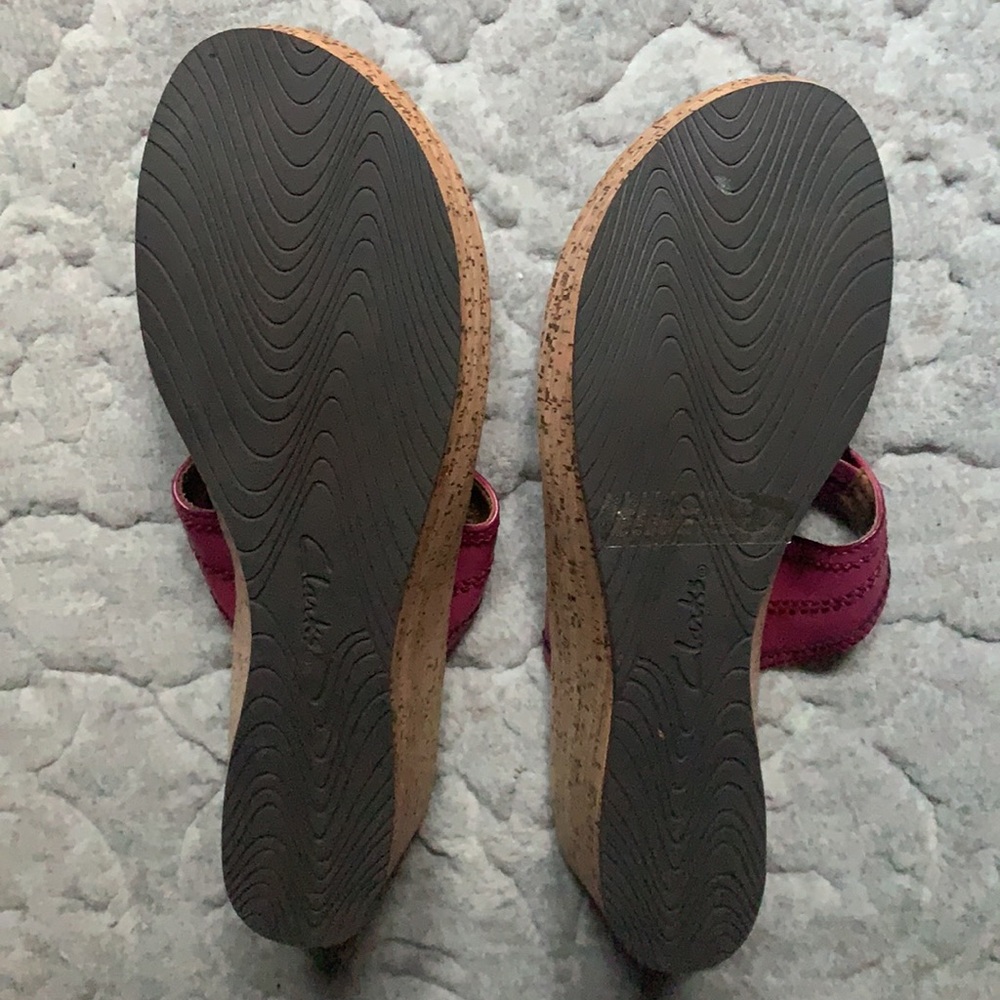 Clarks sandals - Picture 3 of 4